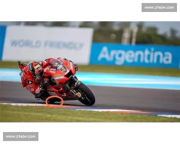 难以置信！这些MotoGP精彩集锦，颠覆你对速度的认知！